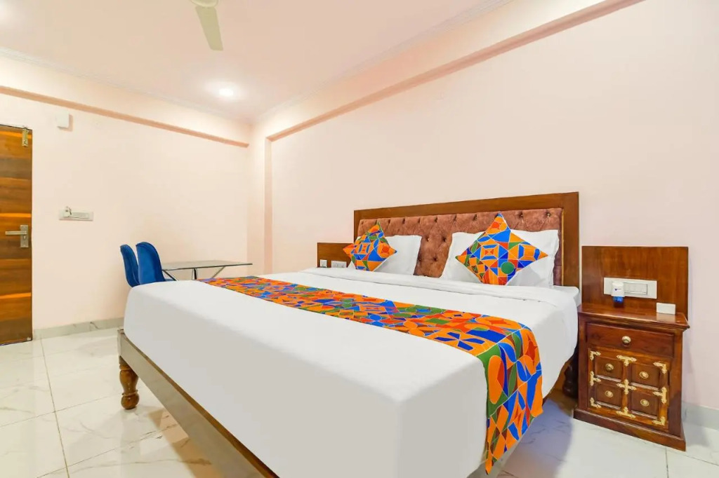 FabHotel JBS Heritage