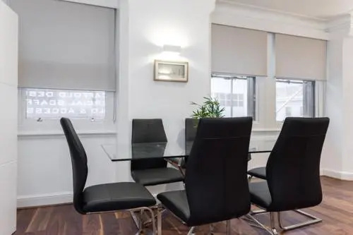 Fleet Street Apartment 3