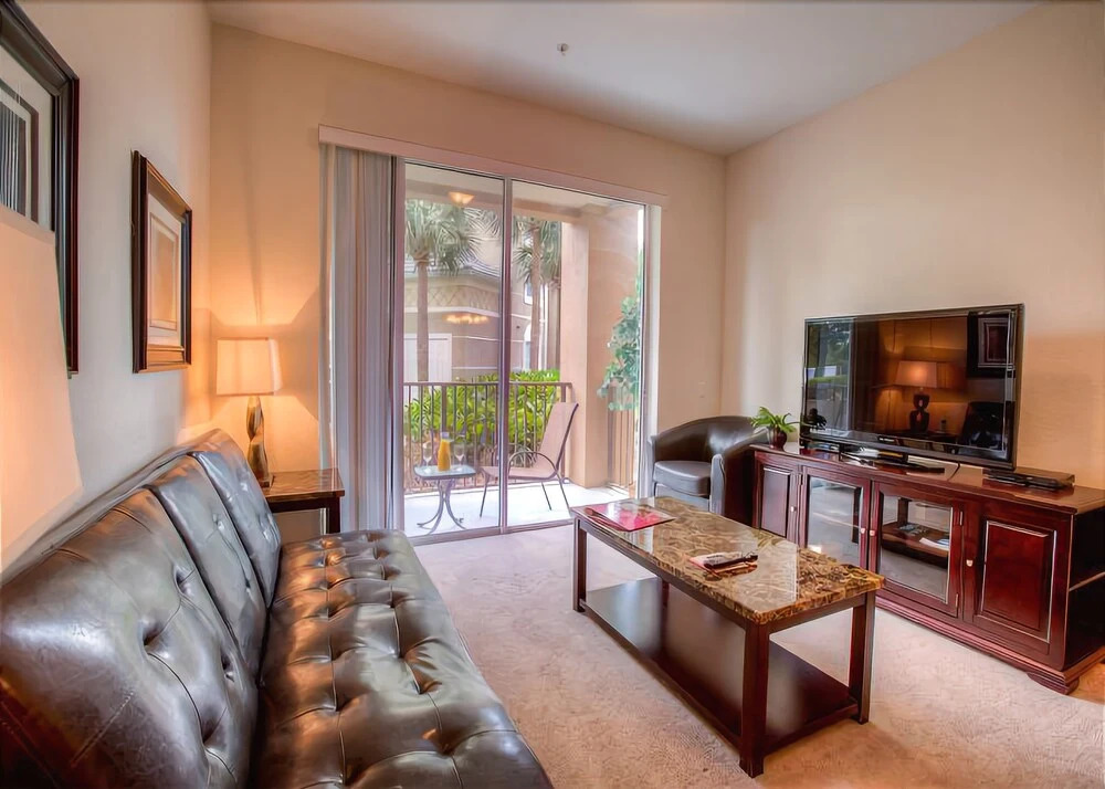 4114 Breakview Drive #102