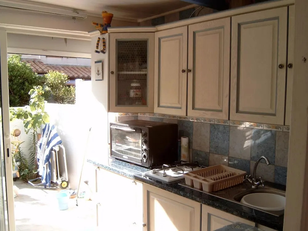 House With 2 Bedrooms in Leucate, With Enclosed Garden