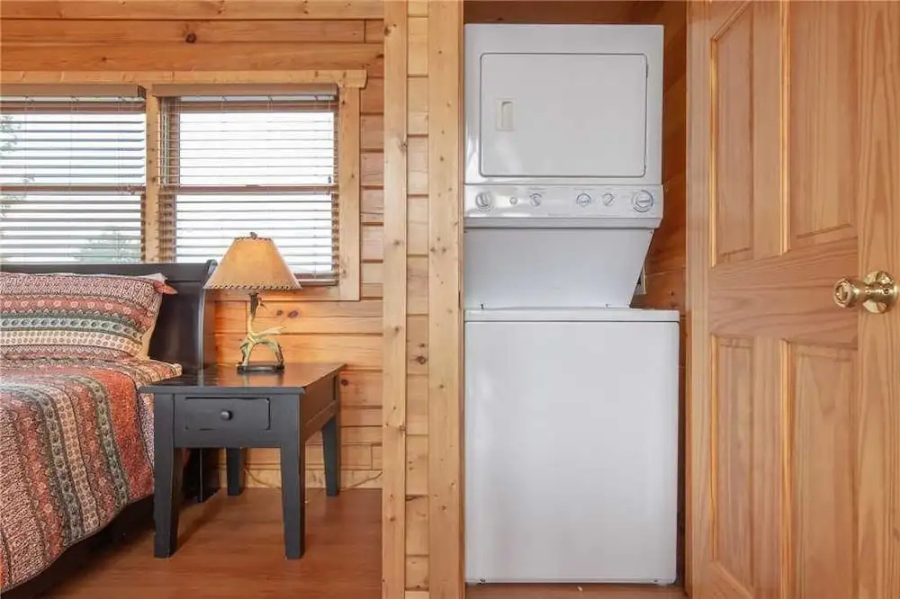 Starry Hope - Four Bedroom Cabin