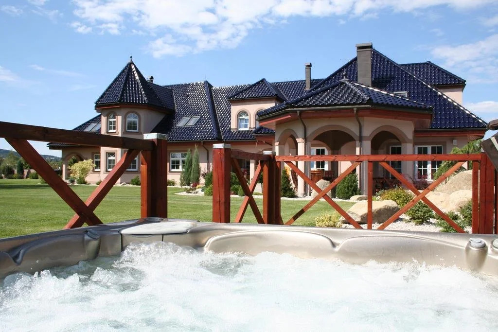 Nobless Resort