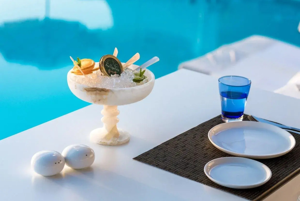 Katikies Santorini - Pelagos House - The Leading Hotels Of The World