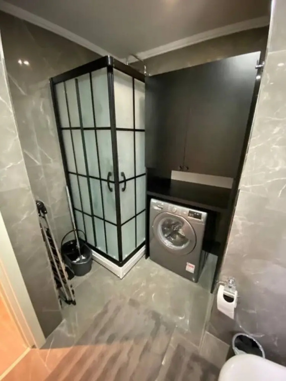 1 1 Balcony Deluxe Apart - Near Mall of Istanbul