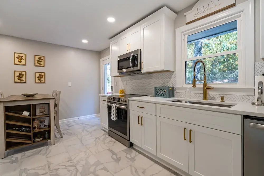 6 Oriole Drive Cartersville