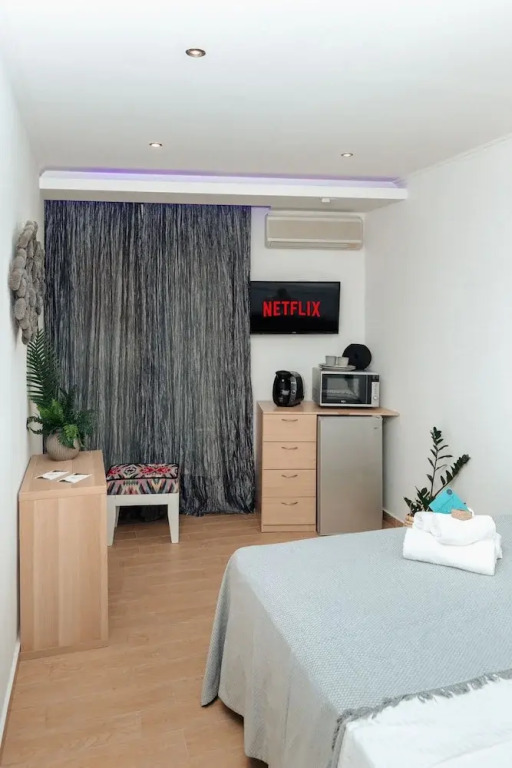 Sea View Studio With a Barbecue Area on the Terrace of the Building a Smart TV
