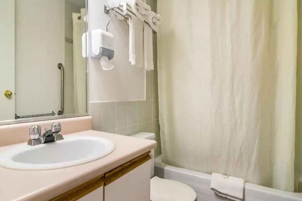 Motel 6 Surrey, Bc