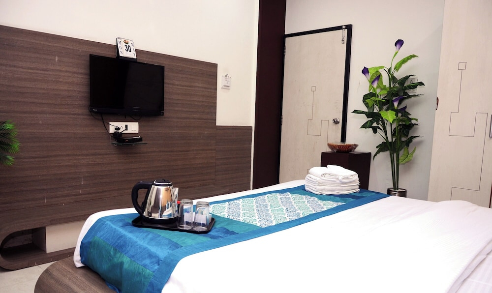 Hotel Crown