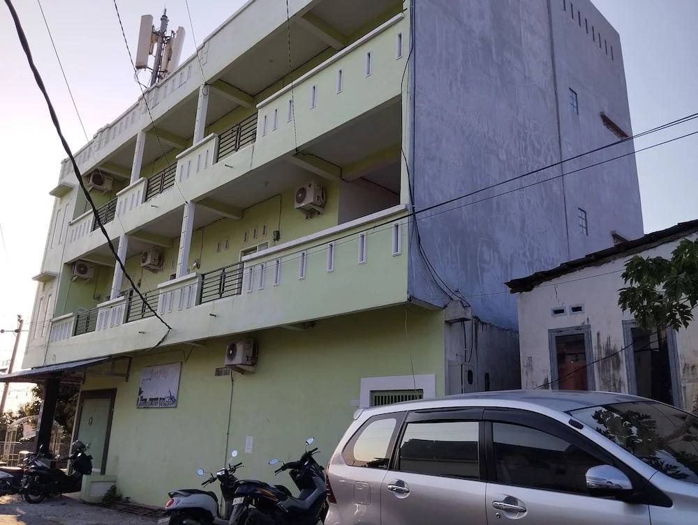 Hotel O Penginapan Permata Hijau Syariah Near Bukit Teletubbies