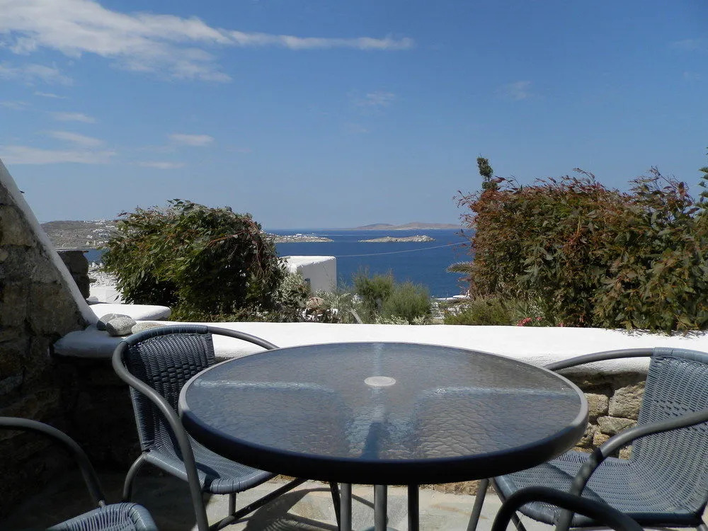 Maroulinas Boutique Studios & Apartments