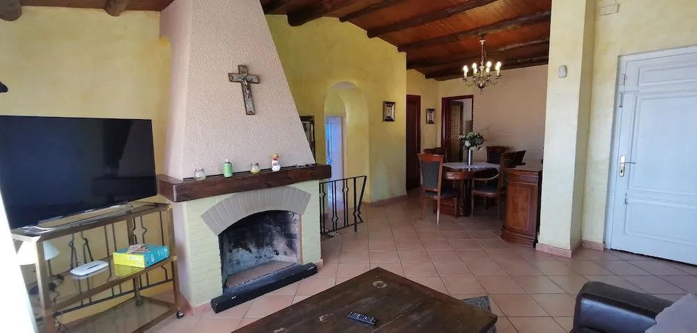 Mansion Doryana