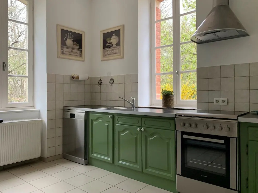 Pretty Holiday Home With Terrace, Garden, Barbecue, Veranda