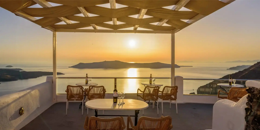 Vallas Apartments & Villas