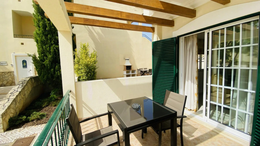 Oliveira by Check-in Portugal