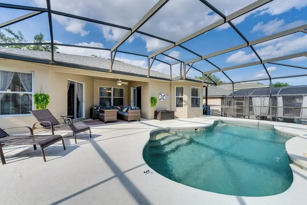 Near Golf & Wdw: Family-friendly Home in Davenport