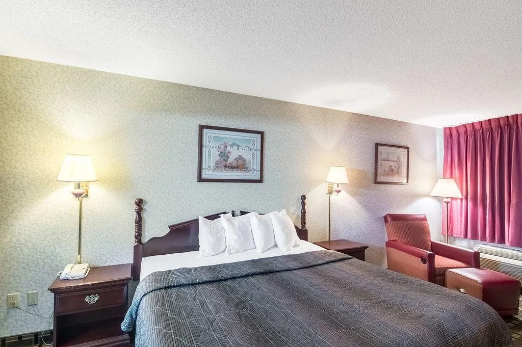 Premier Inn & Suites