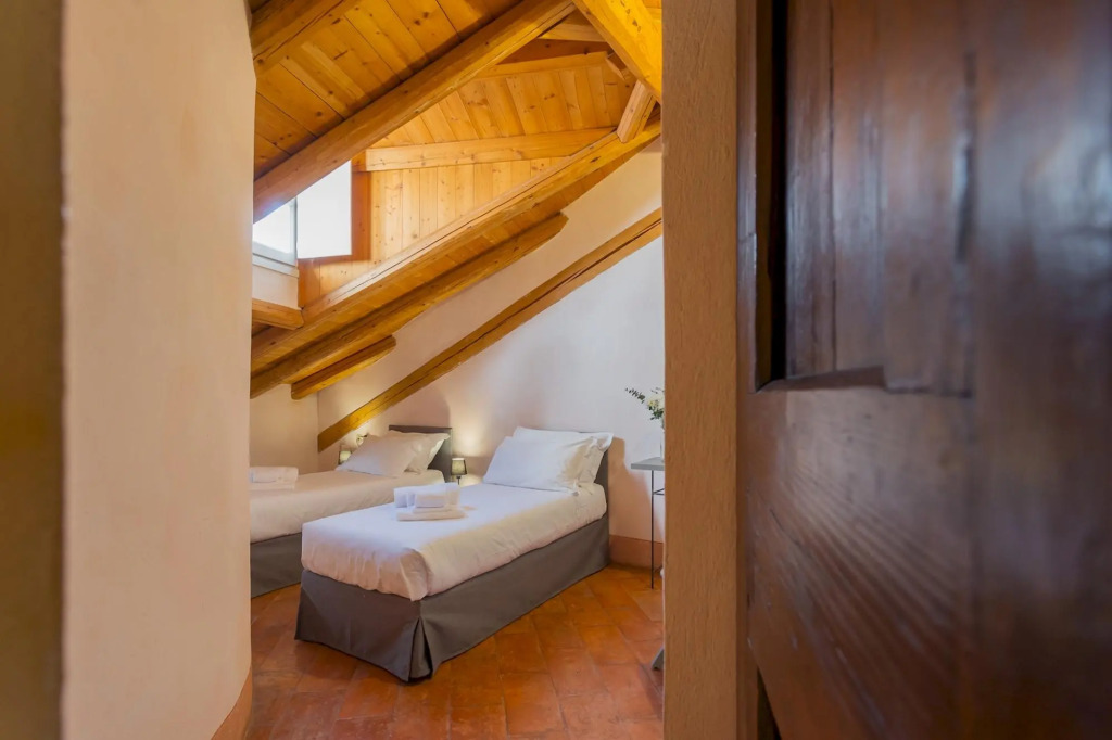 Antiche Mura by Rent All Como