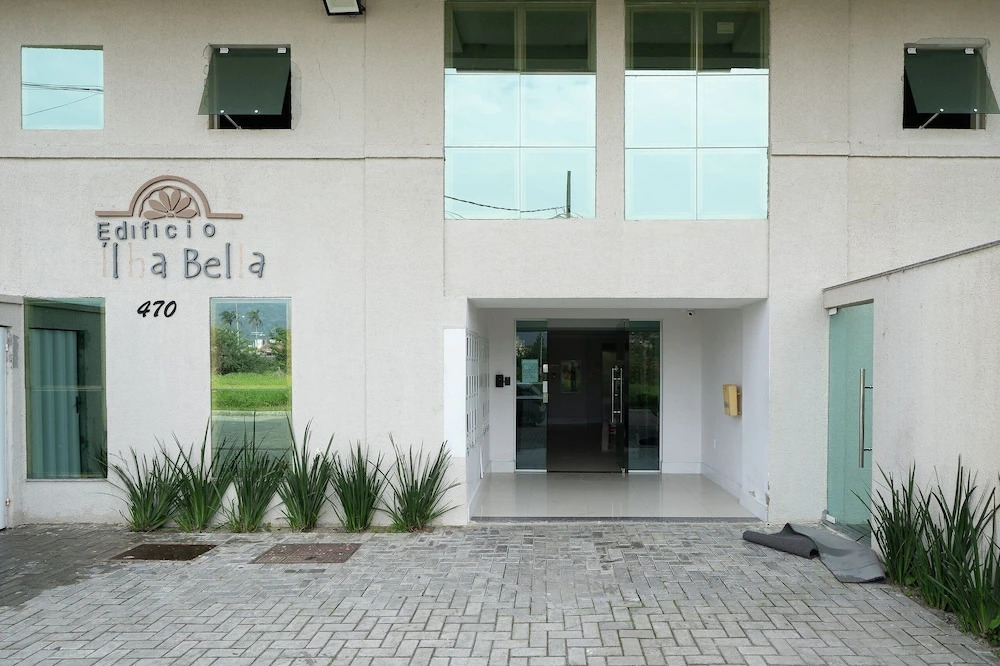 Apartment w/ Barbecue, Close to the Beach Ibl103