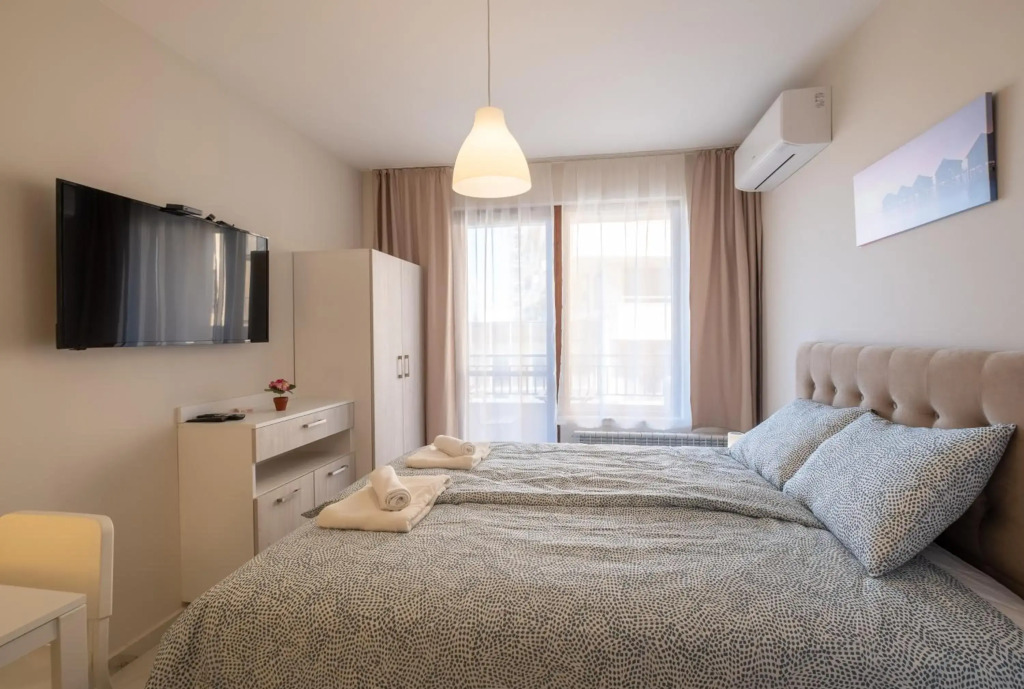 Sunny Dream Apartments