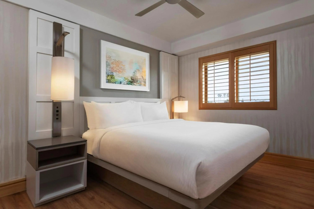 Pier South Resort, Autograph Collection