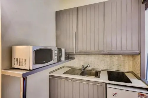 Unit 011 Saint Germain Des Pres (Seine)
