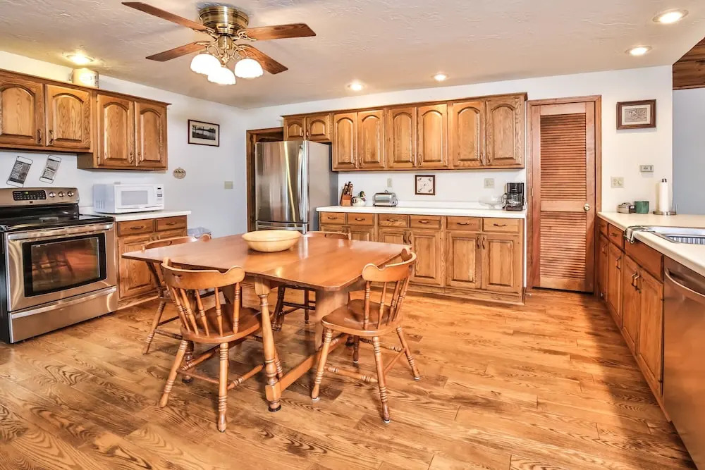 Porcupine Point - 4 Br Home