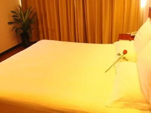 Greentree Inn Guiyang Penshuichi Business Hotel