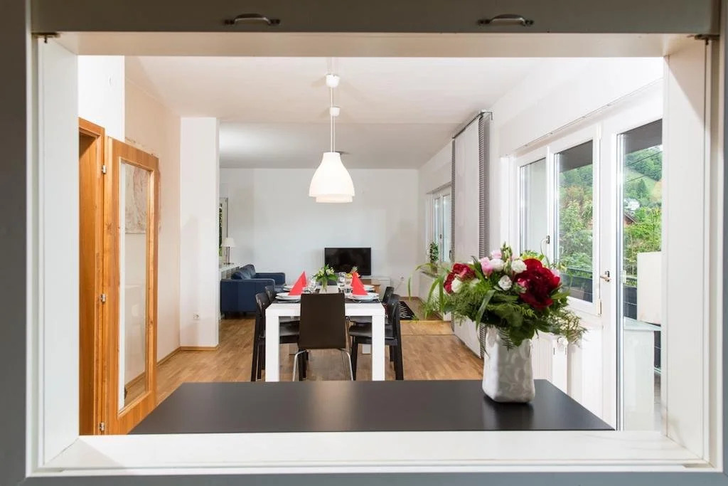 Perfect View - Quiet and Family Friendly