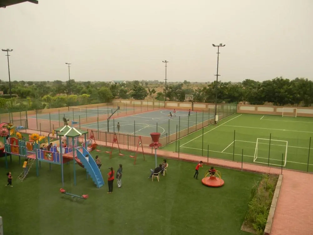 Aarohi Starz Club