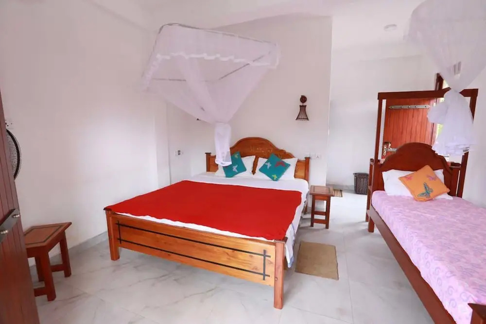 Yoho Cloud Castle Homestay