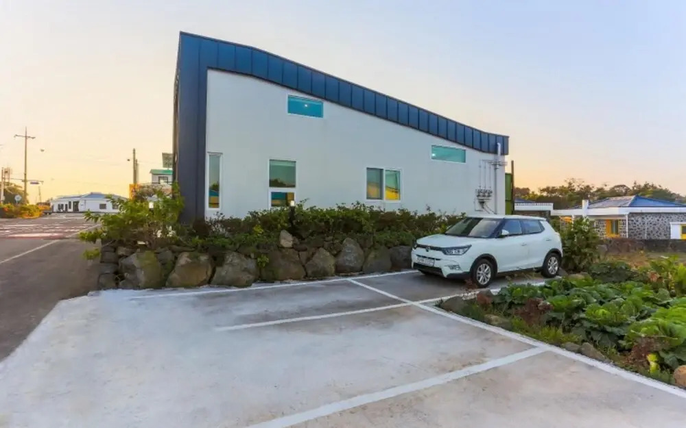 Seogwipo Dudury Pension