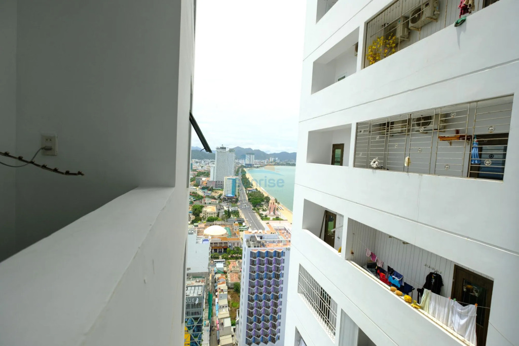 Sunrise Sea View Apartment