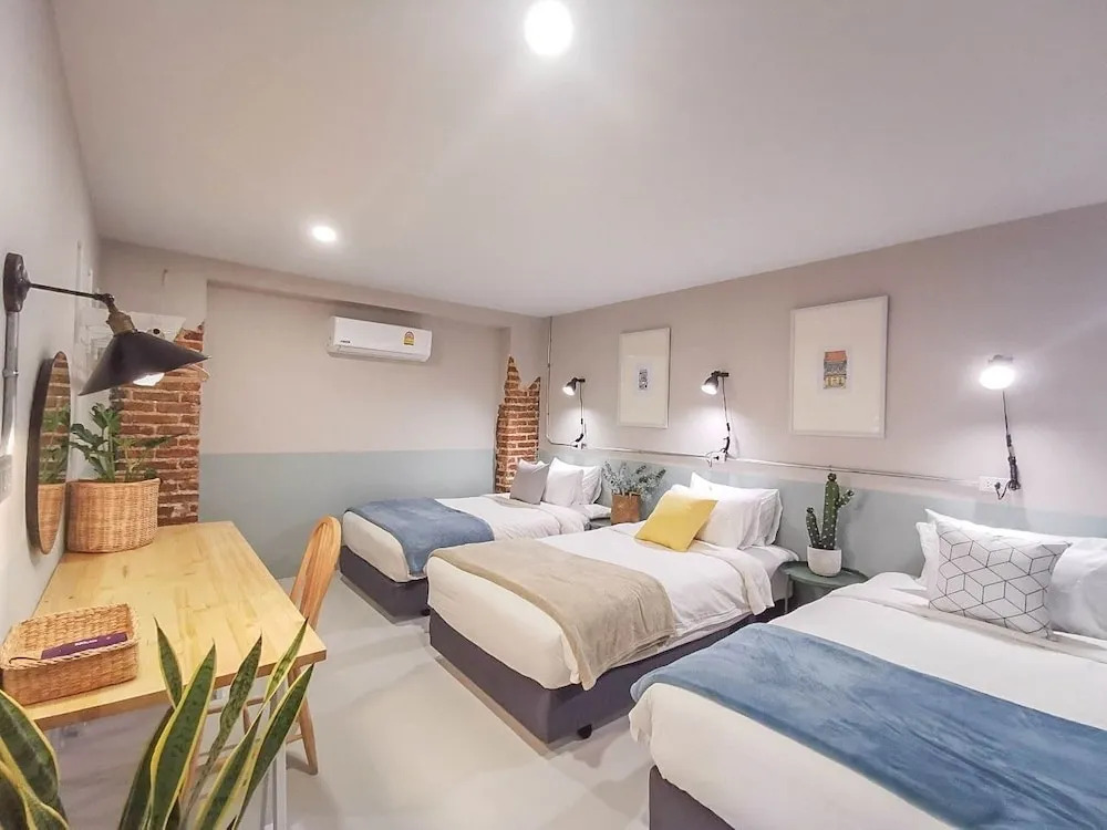 Snoozy Guesthouse