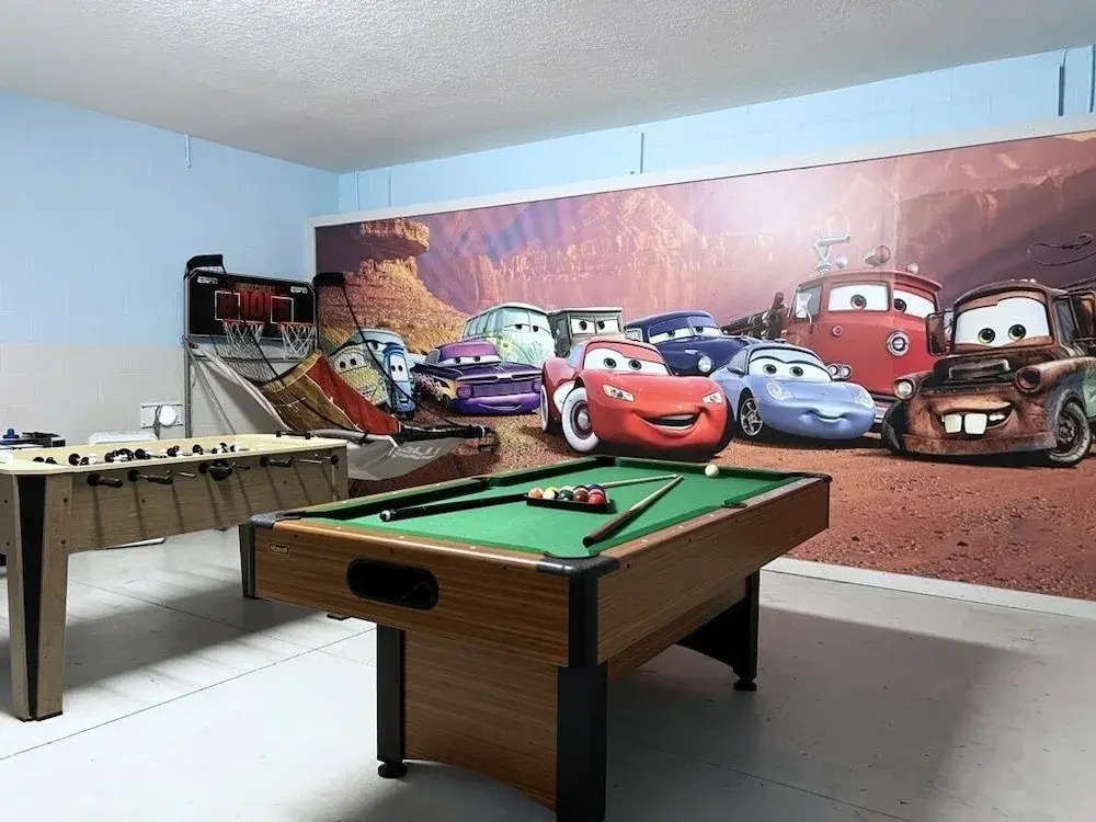 Beautiful 8br 5 Bath Resort Home With Game Room-15 8 Bedroom Villa by Redawning