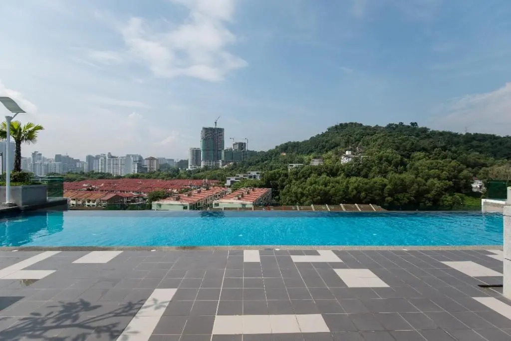 Modern City 2B Suite Desa Park City