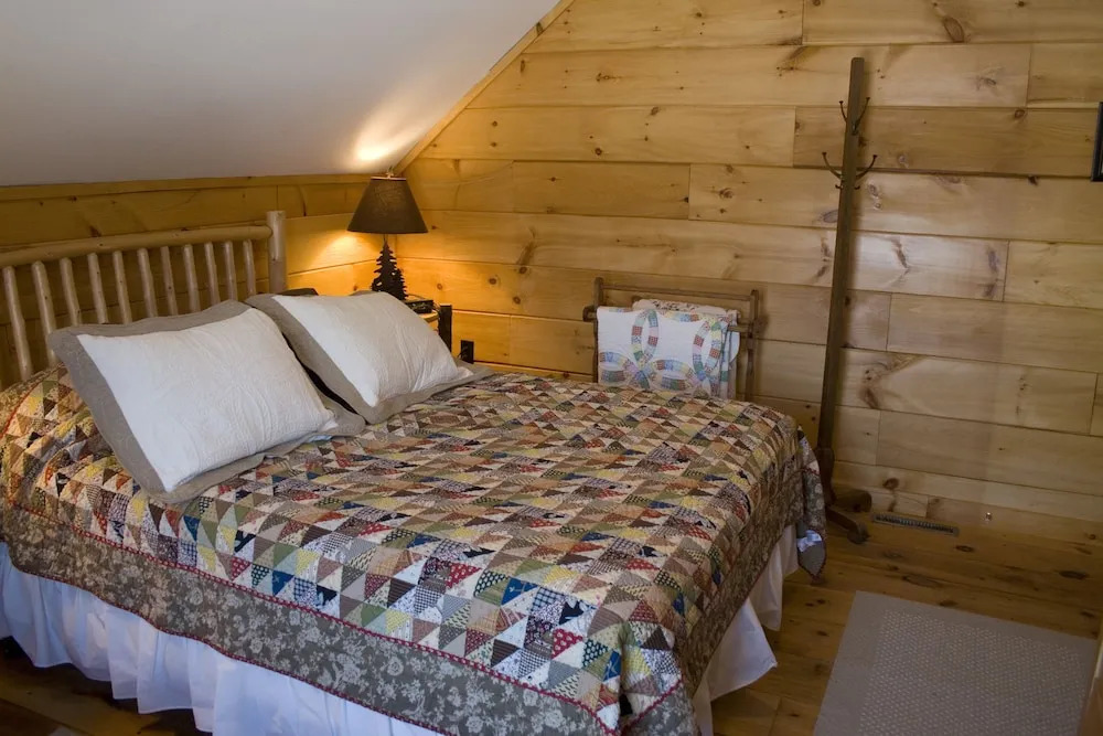 North Fork Bed and Breakfast/Gifts