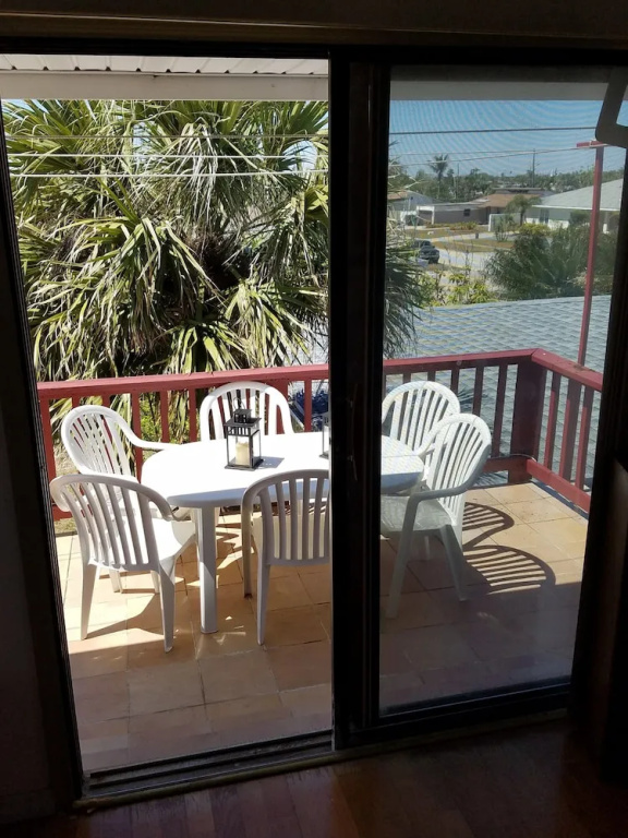 TIKI BLUE SOUTH-GREAT BEACH GETAWAY for 6-10