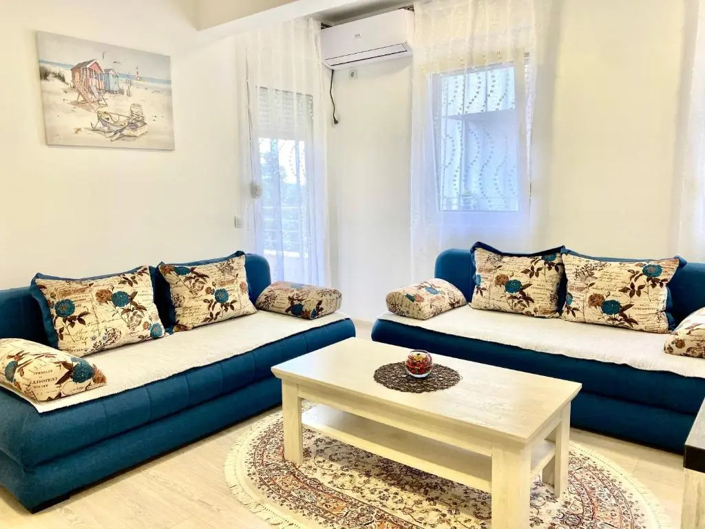 Apartment 31