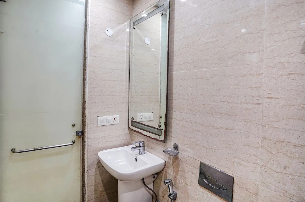 Townhouse Relax Suits A Boutique Hotel Vasundhara