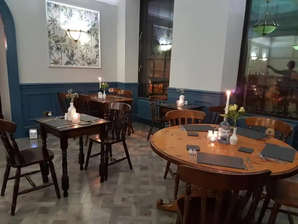 The Woodside Hotel, Aberdour. Exclusive Use