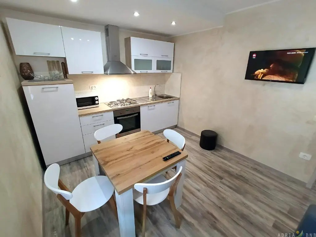 Nice Apartment Near the Sea Es3