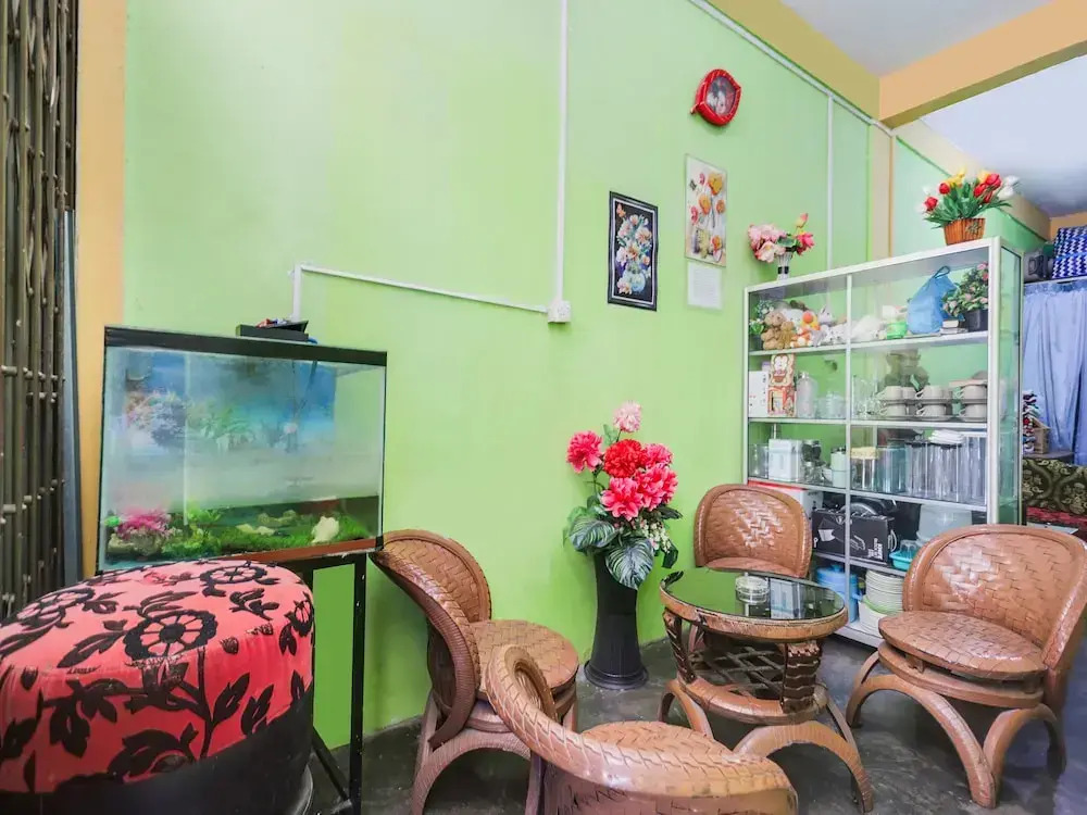 Hotel O Bilqis Homestay NearThe Hot River, Dog Run