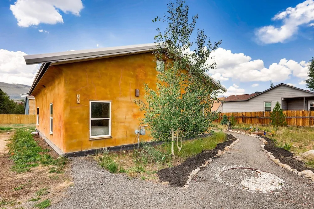 66 Climax Drive Home 3 Bedrooms 2 Bathrooms Home