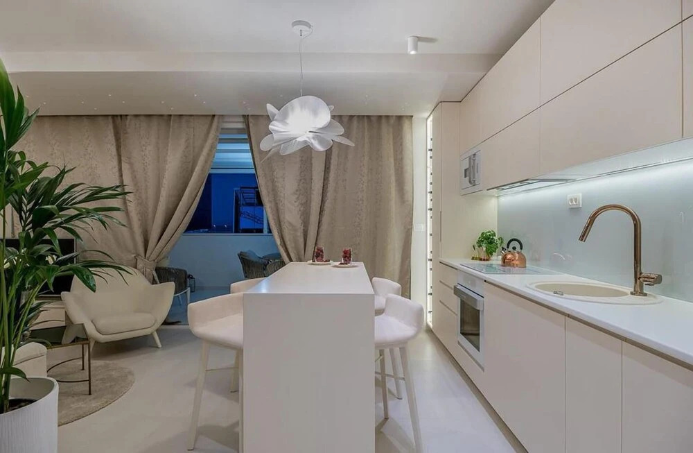 LevelUp Apartment Split