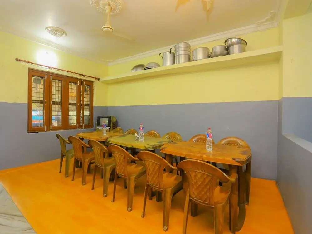 SPOT ON 578 Txindoki Guest House