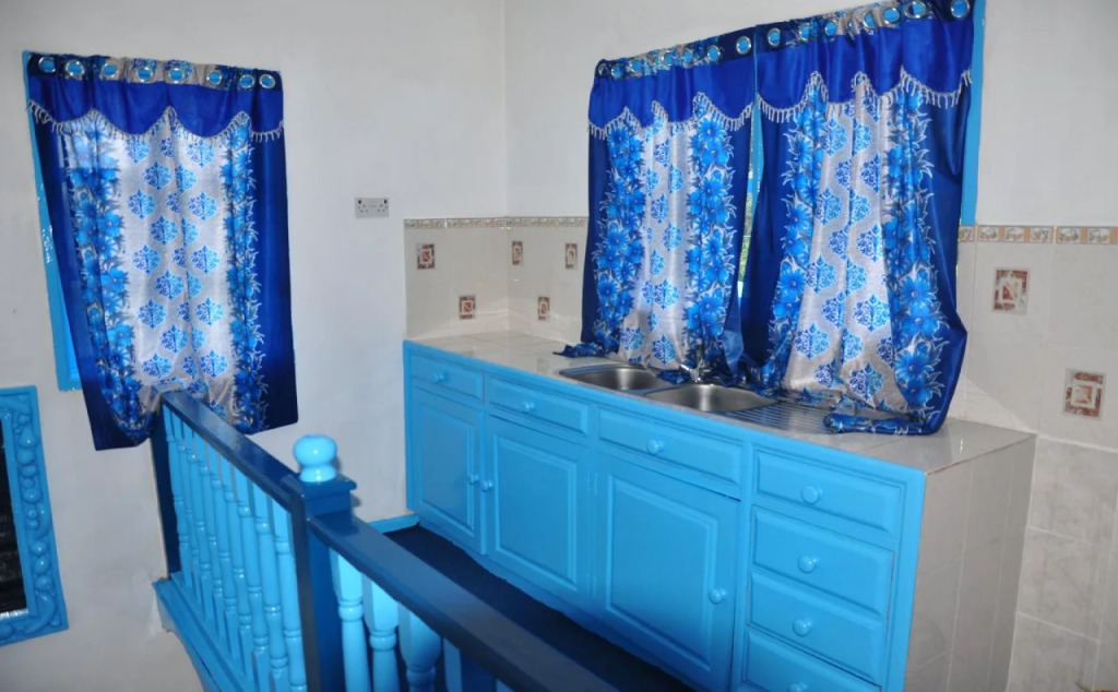 Le Chateau Bleu
