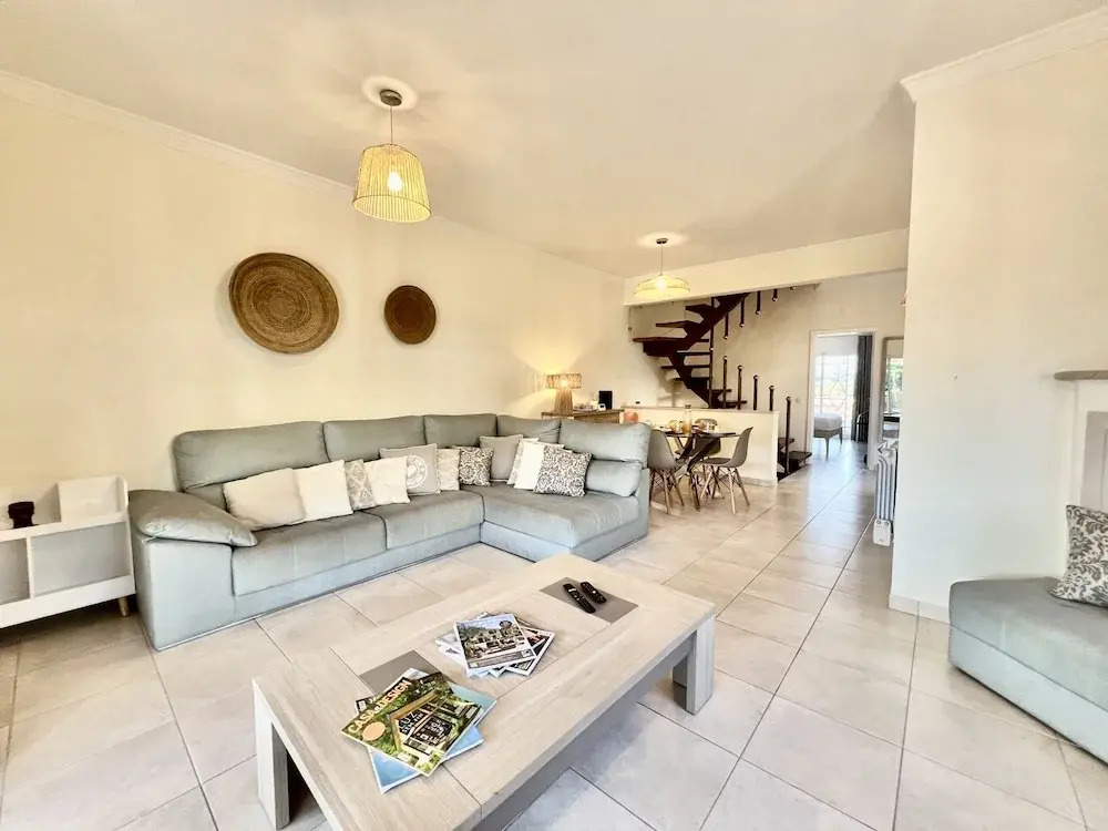 Vilamoura Deluxe Villa by Homing