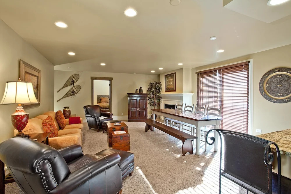 Resort Plaza #5061 by Avantstay Located in Park City Mountain Resort Close to the Slopes!