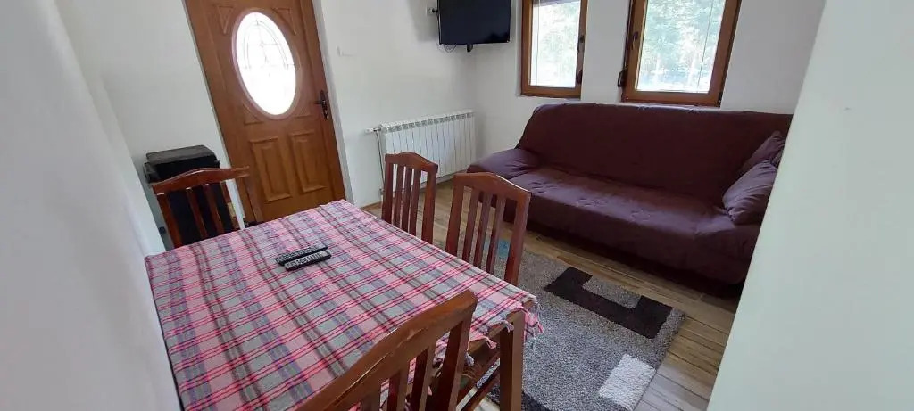 Vila Tri Srca