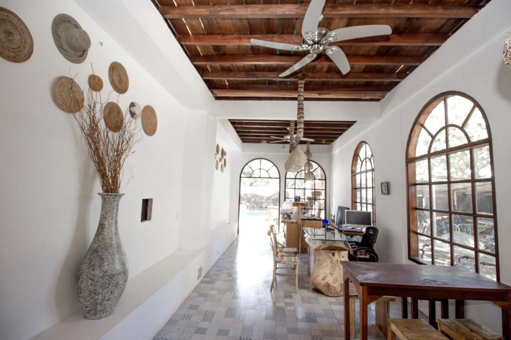Gili Breeze Tropical Bungalows